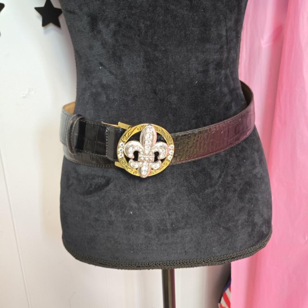 Brighton Rhinestone Belt Buckle On Black Leather Belt. 32